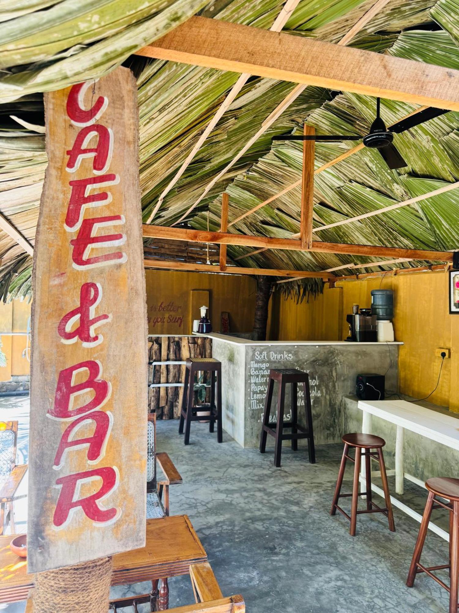 Dreamy Hostel Arugambay Arugam Kudah Eksteriør bilde